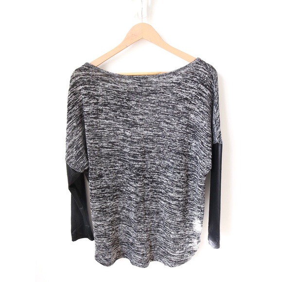 Long Sleeve Top in Heathered Grey - Picture 2 of 8